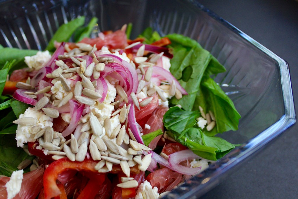 Spinach Salad with Pomelo & Pickled Red Onions