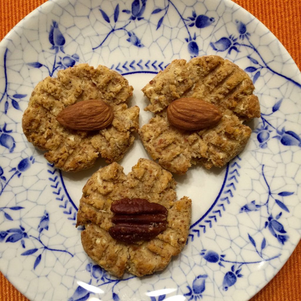 Vegan almond cookies