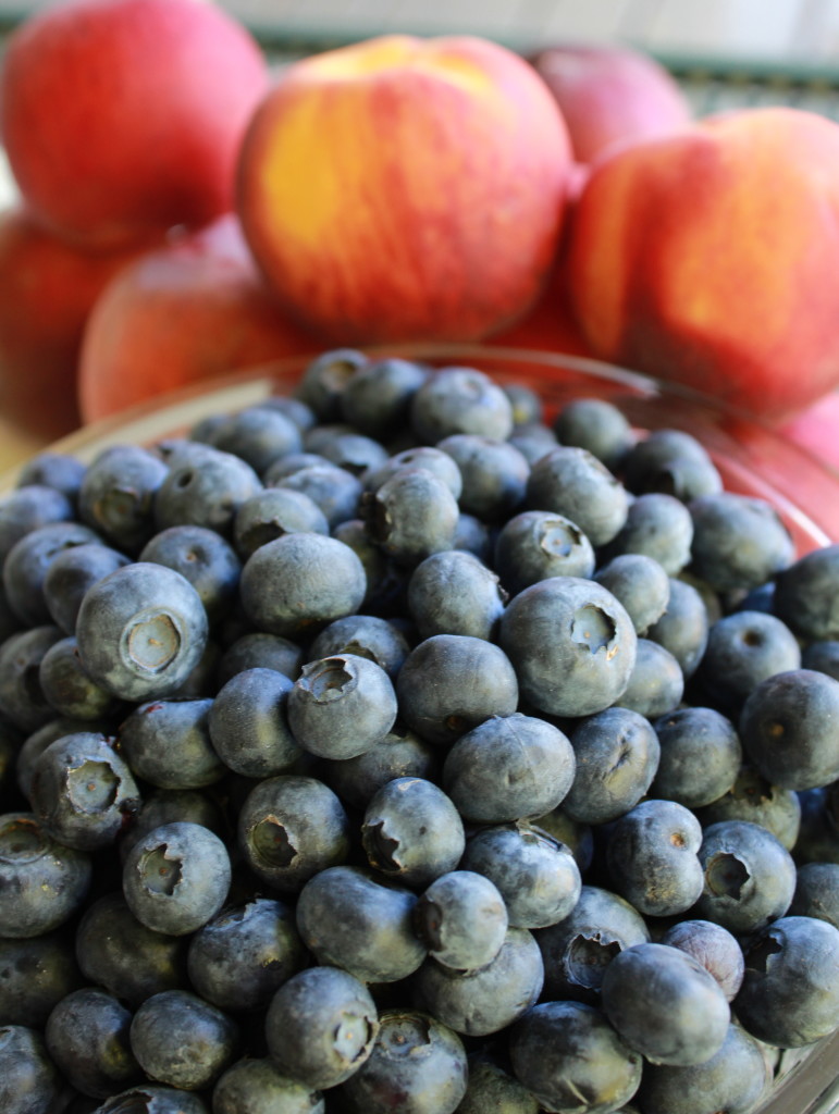 Fresh blueberries & peaches