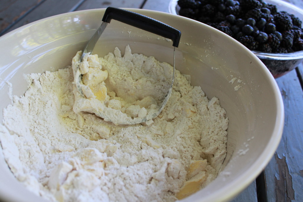 Making pie crust