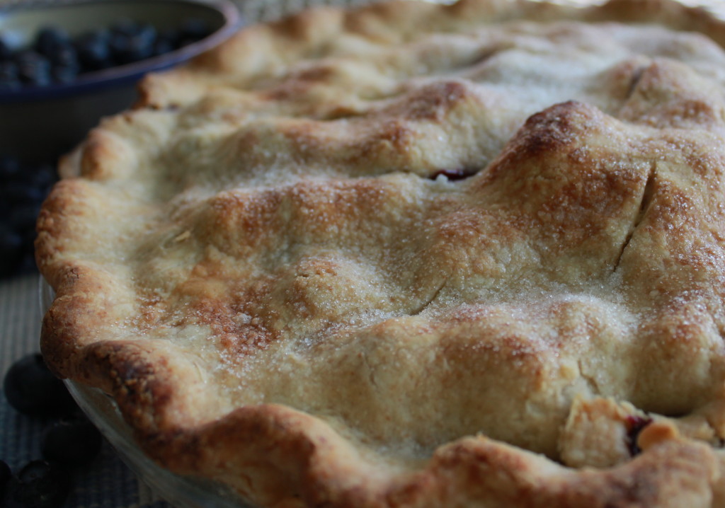 Blackberry & blueberry pie