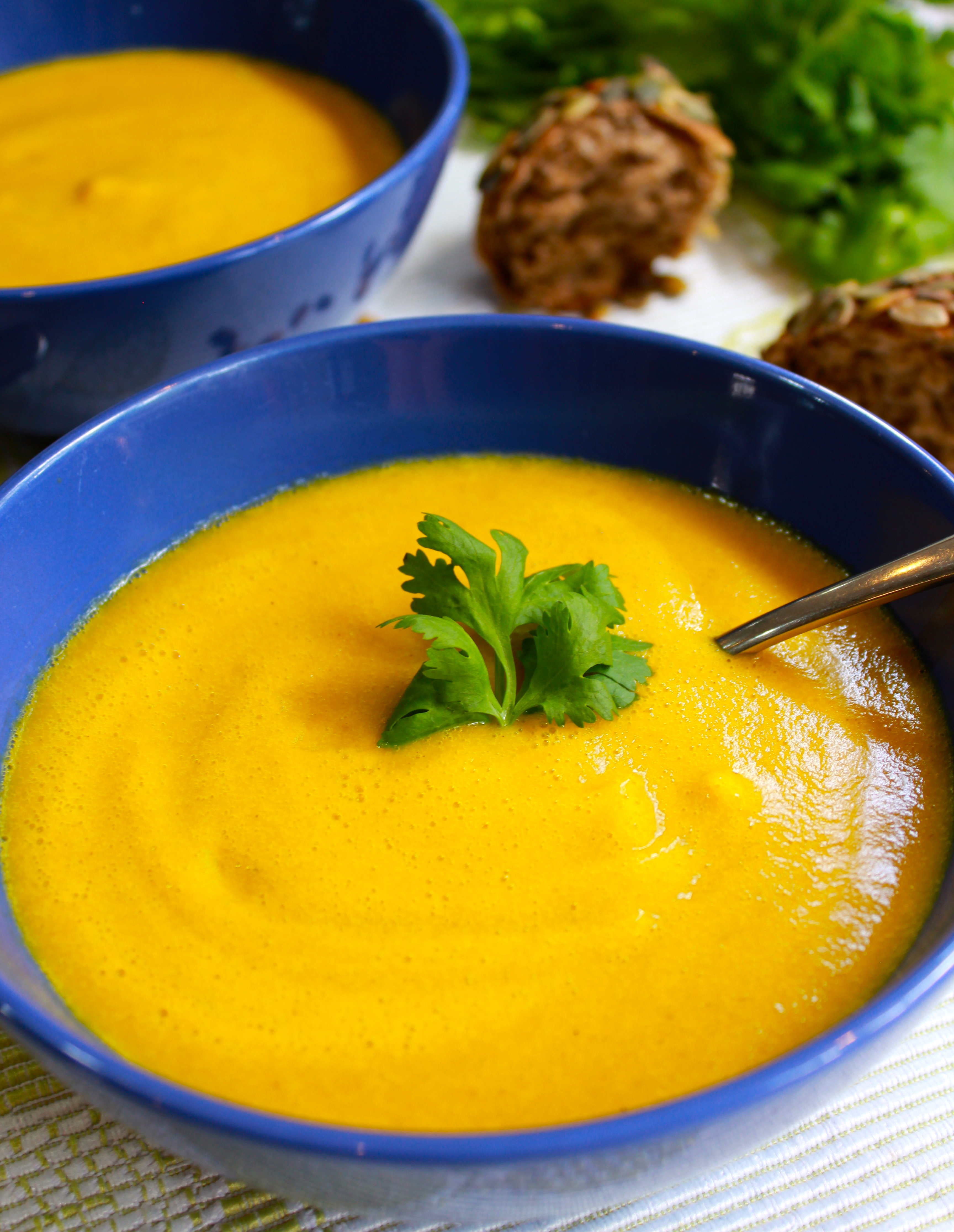 Curried pumpkin soup