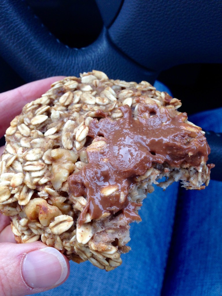 Banana oat cookie with chocolate peanut butter