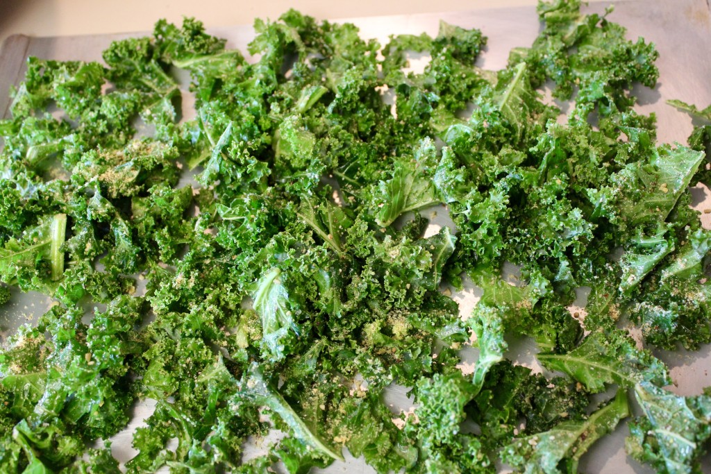 Cheesy Kale Chips