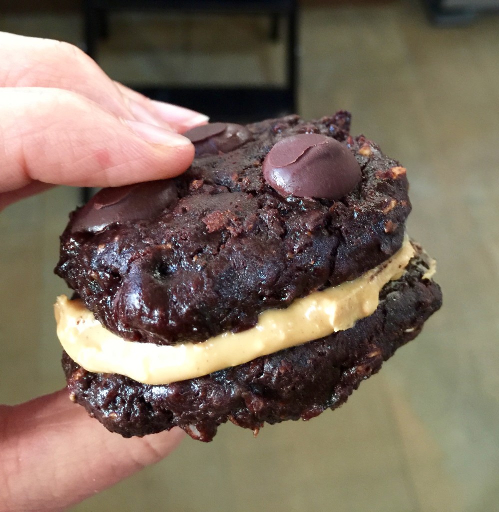 Vegan cookie sandwich