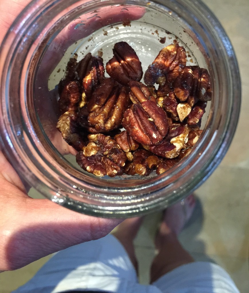 Spicy pecans