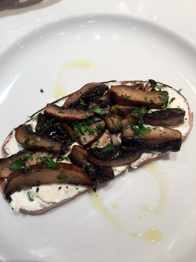 Mushroom toast