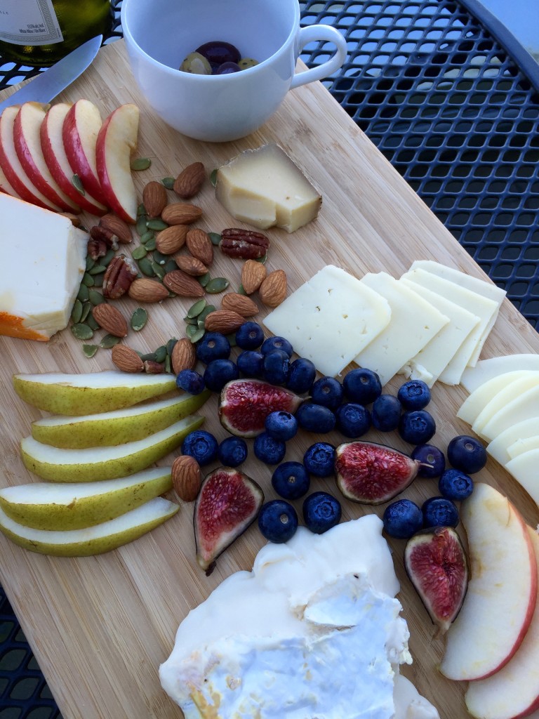 Cheese & fruit plate