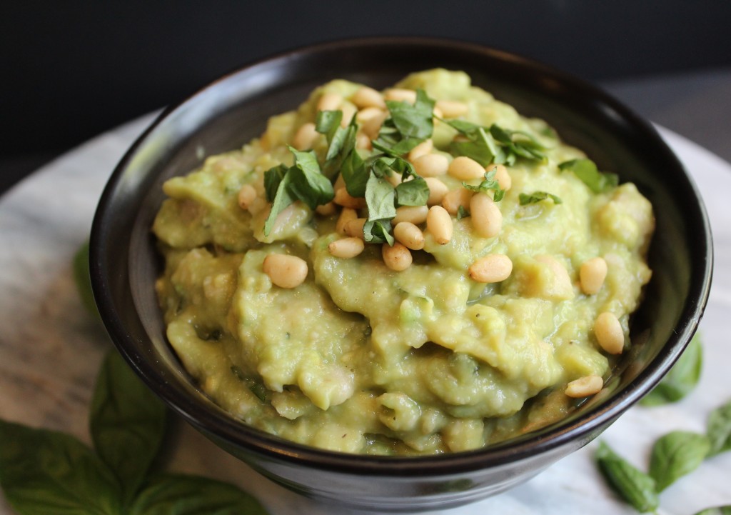 Avocado White Bean Dip