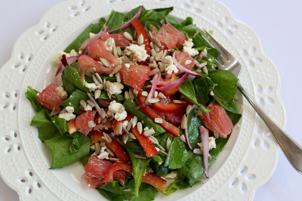 Spinach Salad with Pomelo & Pickled Red Onions