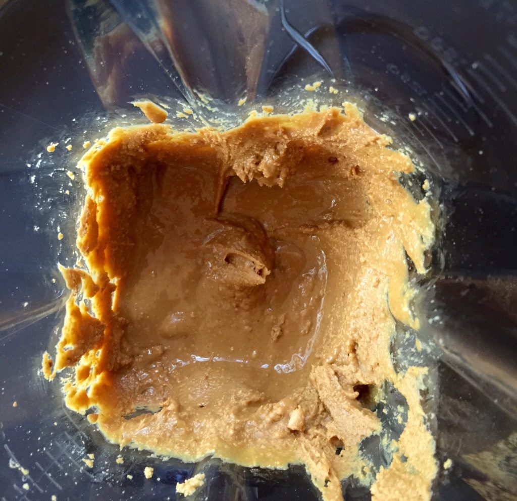 Homemade Peanut Butter