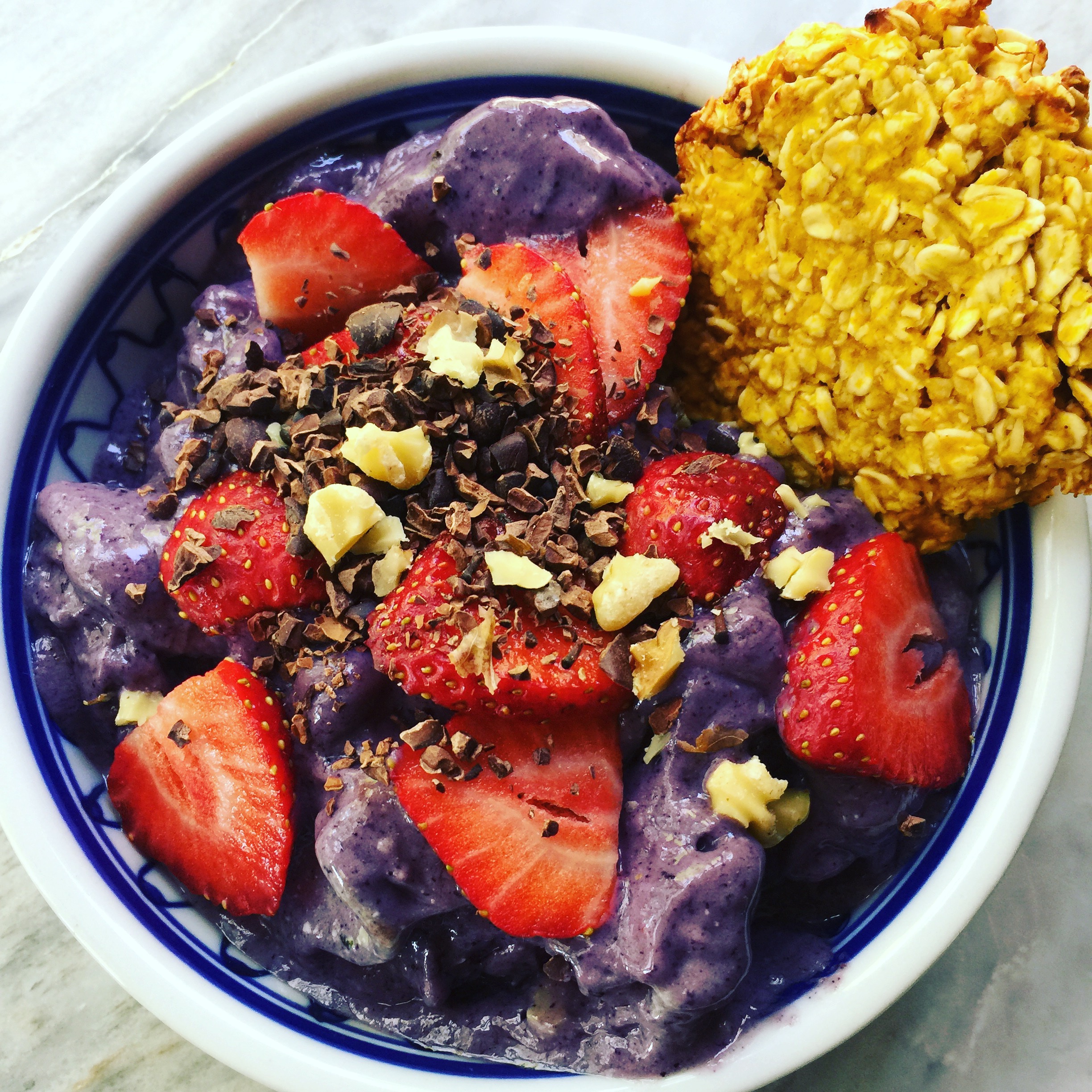 Blueberry Protein Smoothie Bowl