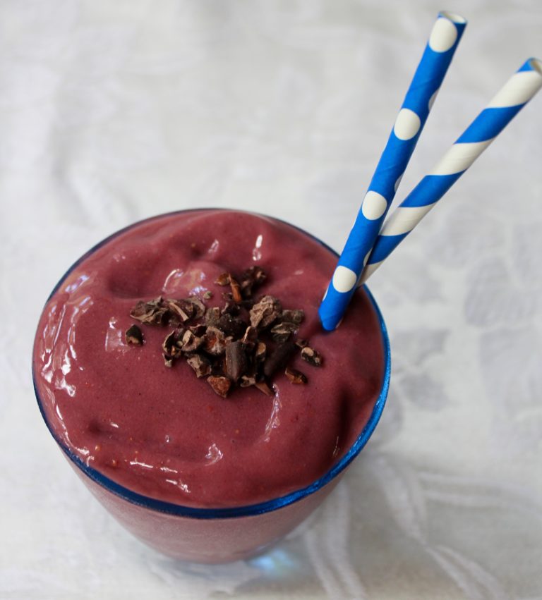 Raspberry Papaya Smoothie The Expat Dietitian